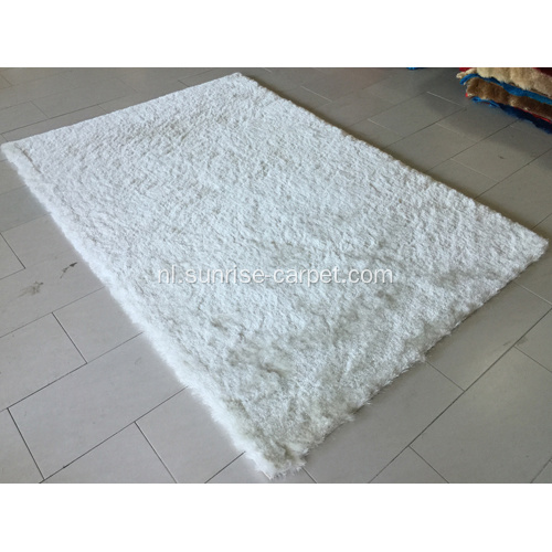 Dunne Polyester Zijde Shaggy Met Lurex Tapijt Rug